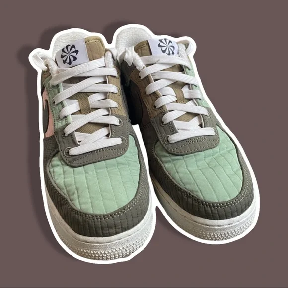 Nike Air Force 1 '07 LX Low
Toasty Oil Green - Picture 2 of 5